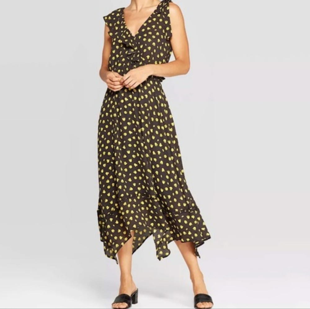 Beautiful black and yellow dress